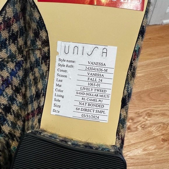 Talbots Vanessa Tweed Block Heels Size 6 | NWOT Sand Dollar Low Pumps - Picture 12 of 12